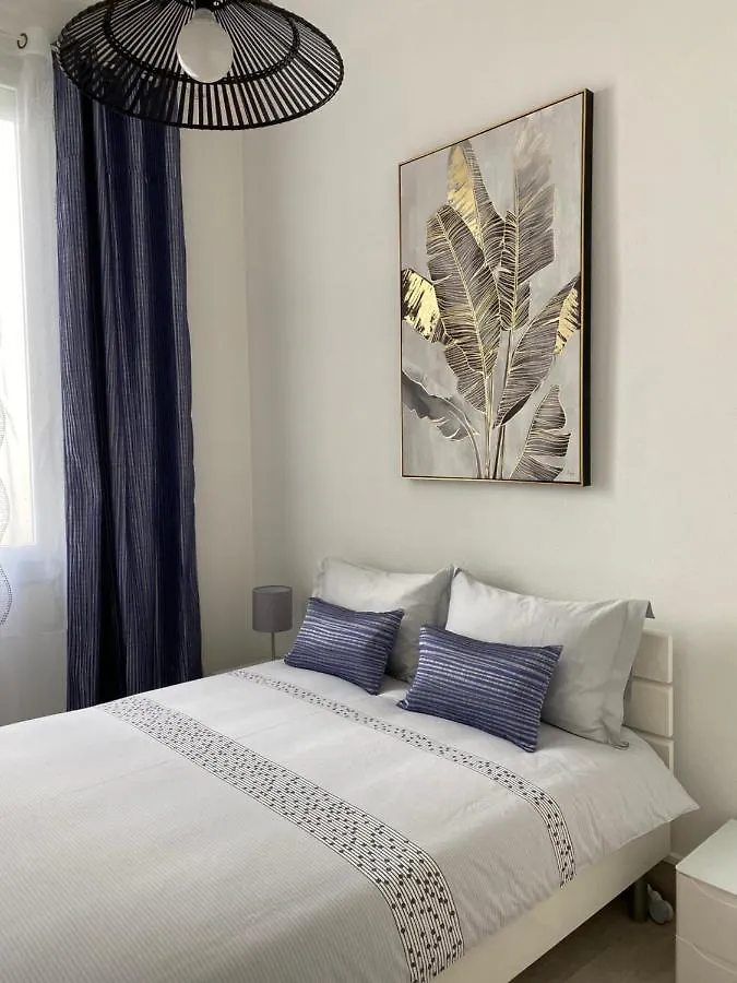 Apartment Appartement Place Des Promenades Roanne